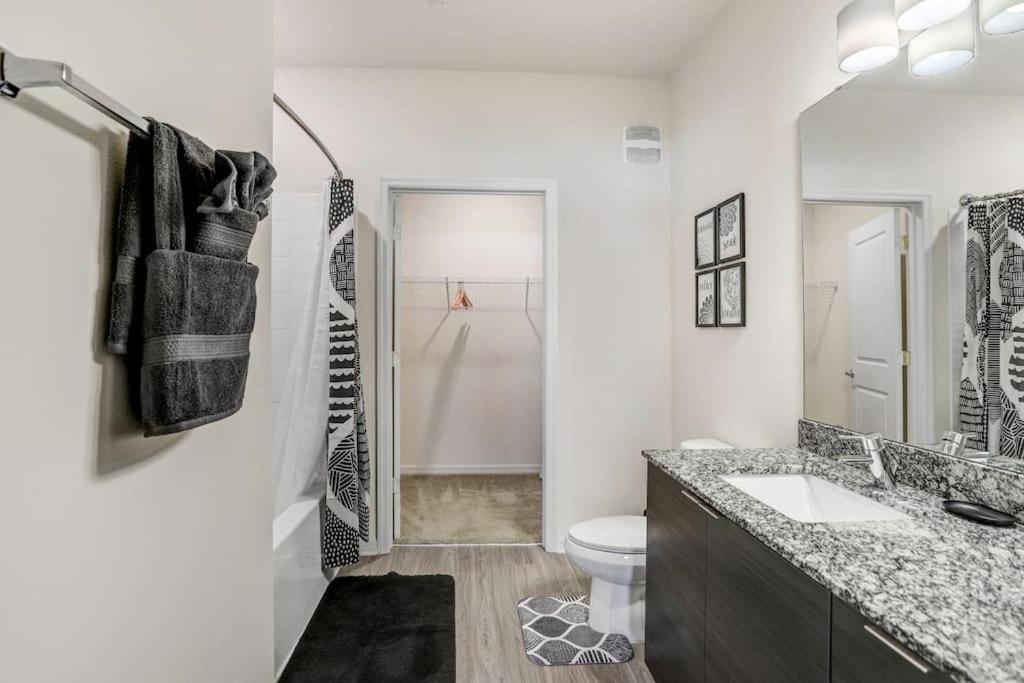 2-Bedroom Eccentric Oasis Tampa Exterior foto